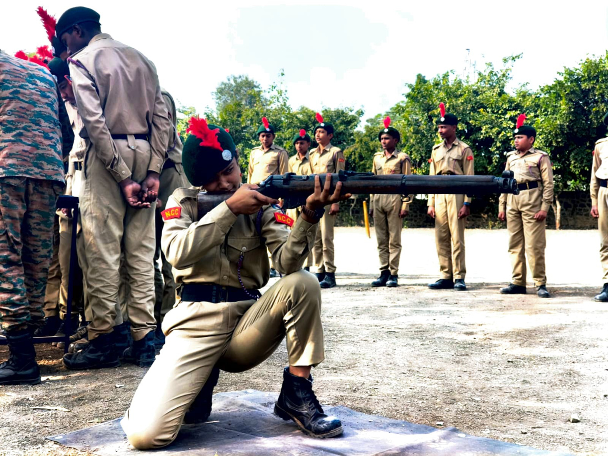 महाराष्ट्र विद्यालय – छायाचित्र 11