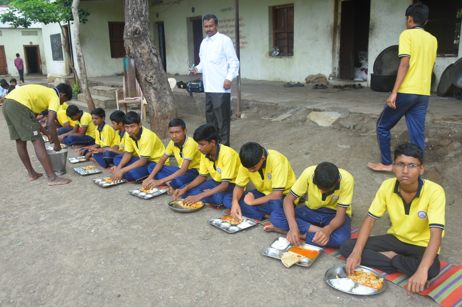 महाराष्ट्र विद्यालय – छायाचित्र 49